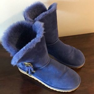 Ugg Boots with Tassles